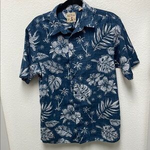 Red Head Blue and White Floral Tropical Hawaiian Men's Medium Button Up Shirt